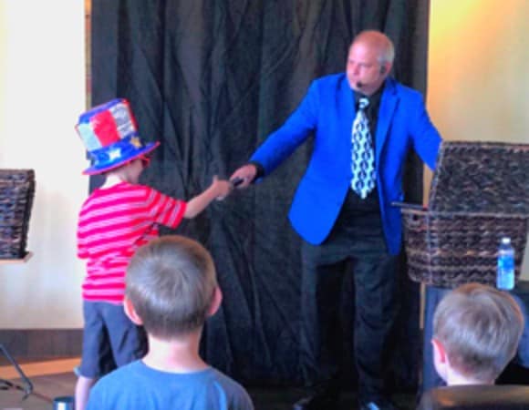 West Point PA Kids Love magic with Rick Dz