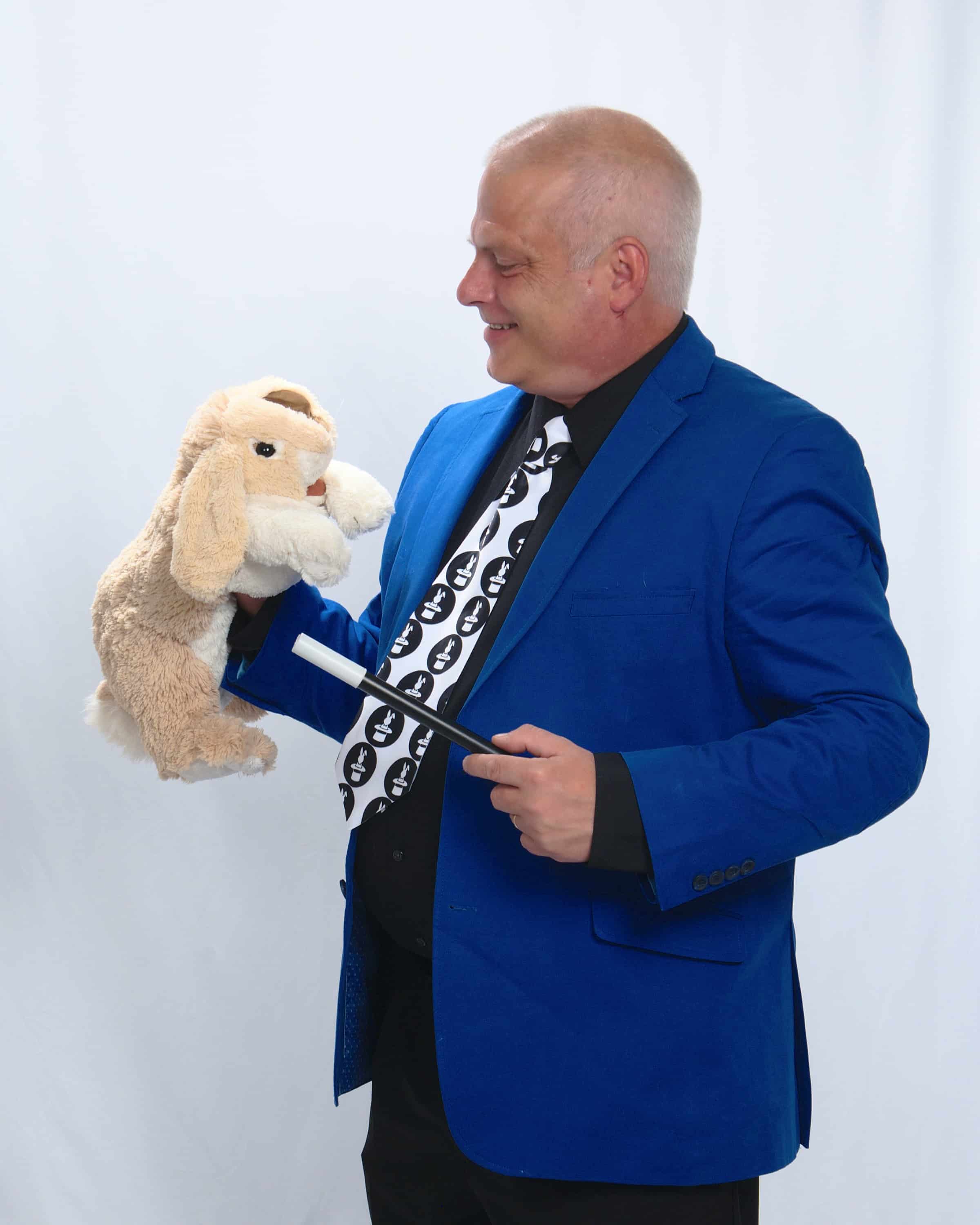 Rick DZ & Rabbit Puppet